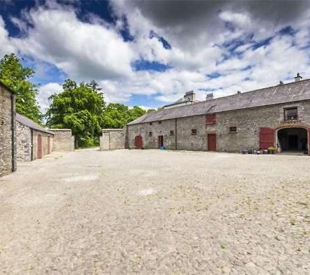 2 Bed Courtyard Apartment At Rockfield House Kells In Meath - Short Term Let Exterior foto