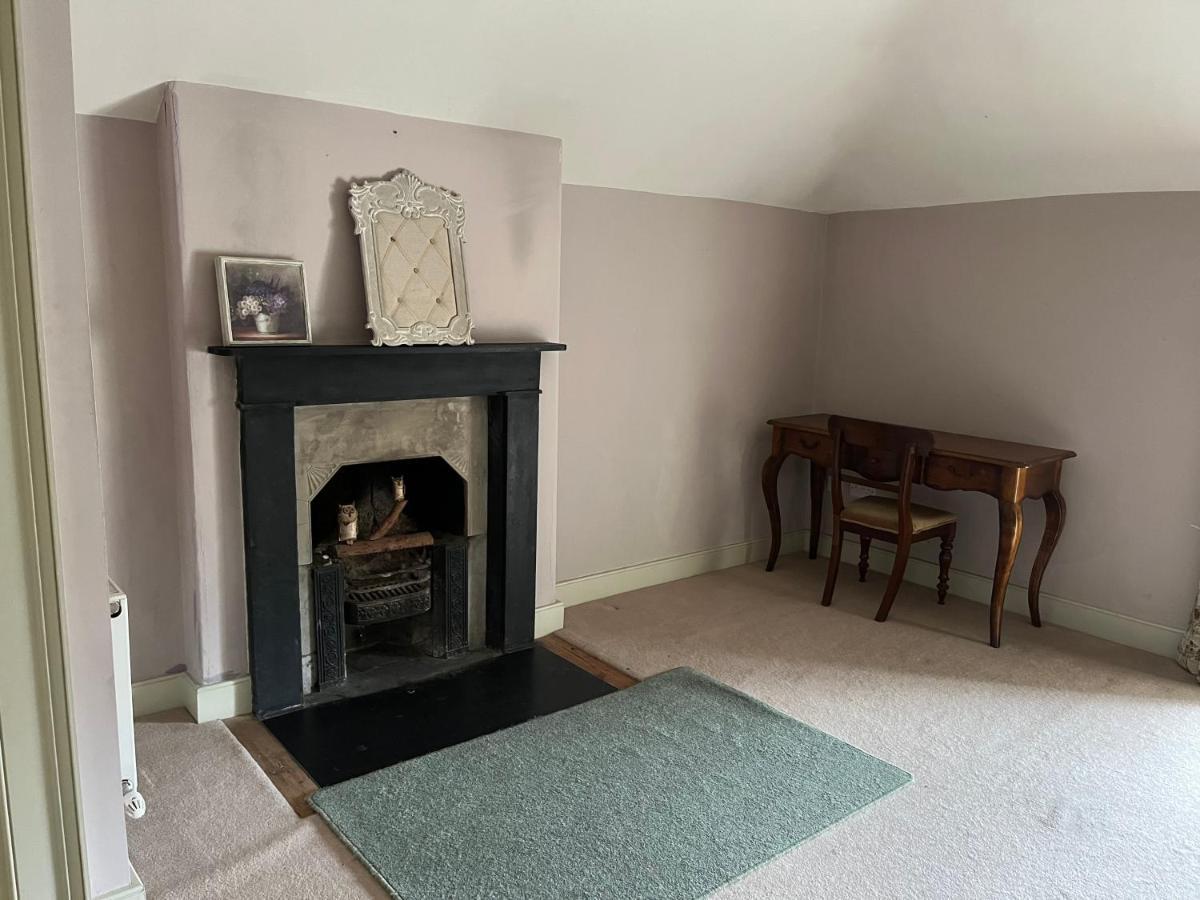 2 Bed Courtyard Apartment At Rockfield House Kells In Meath - Short Term Let Exterior foto
